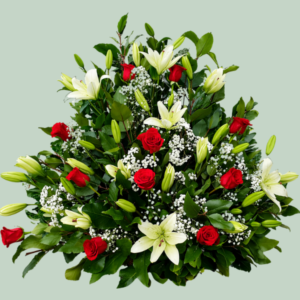 Arreglo con Rosas Rojas y Lirios Blancos